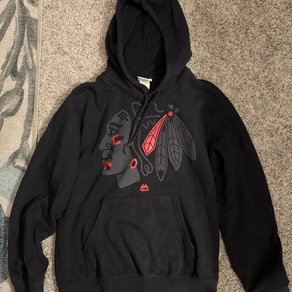 Majestic Chicago Blackhawks Hoodie